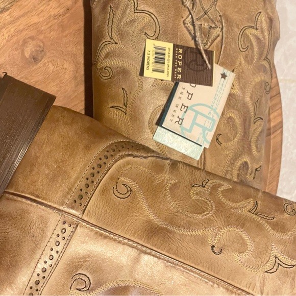 Roper - Picture 6 of 12